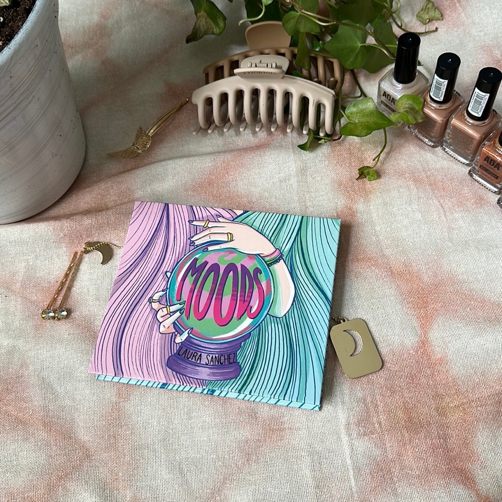 MOODZ Laura Sanchez Pallet